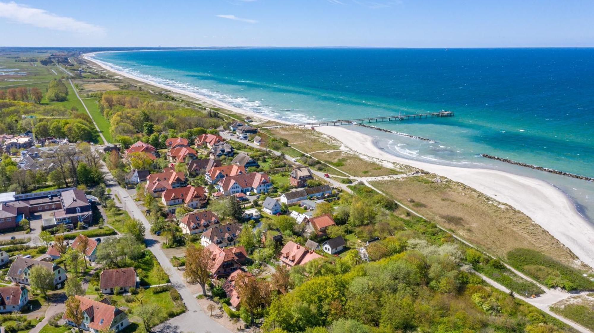 Ferienhaussiedlung Strandperlen Sanddornhof 3A Wustrow  Exterior foto